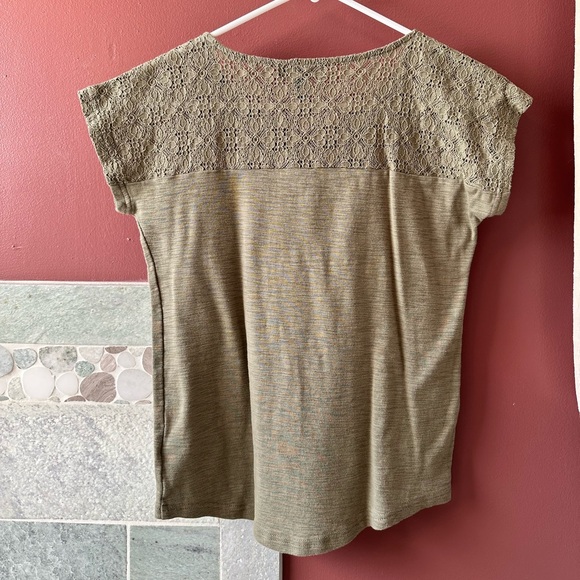 ⭐️CHAPS Womens Pretty Blouse / Top. Size Small. Color- Green, (5 for $15) - Picture 3 of 3